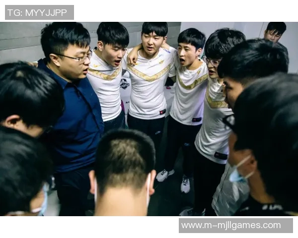 电竞比分分析和平精英V5战队区域防守的优缺点及其影响探讨